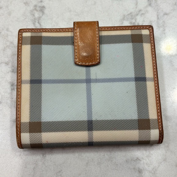 Burberry Canvas Plaid Nova Check Light Blue Compact Fold Wallet - Picture 3 of 10